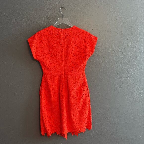 Banana Republic Lace Sheath Dress Size 2 - Picture 6 of 10